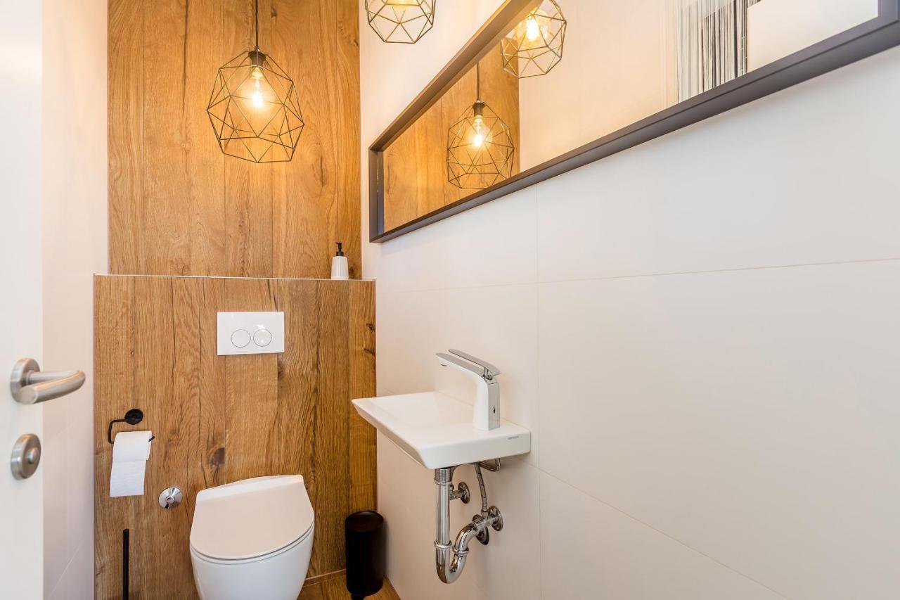 Luxury Apartment Noa Njivice Exterior photo